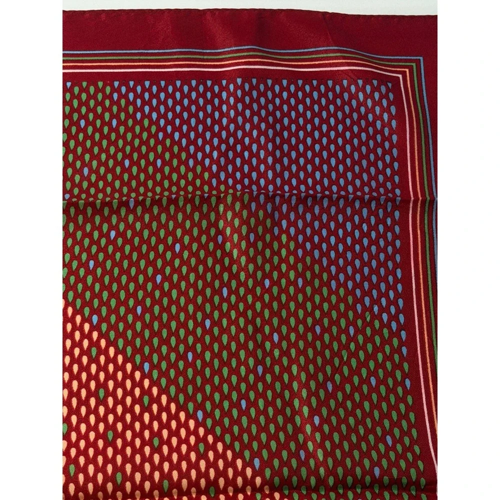 Durazon Square Scarf Sz 28